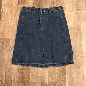 Austin Clothing Co Knee Length Denim Skirt Size 8 Pleated Back